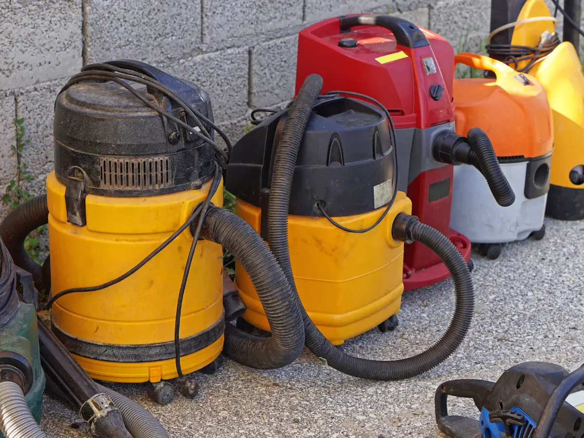 Shop Vacs and Wet/Dry Vacuums
