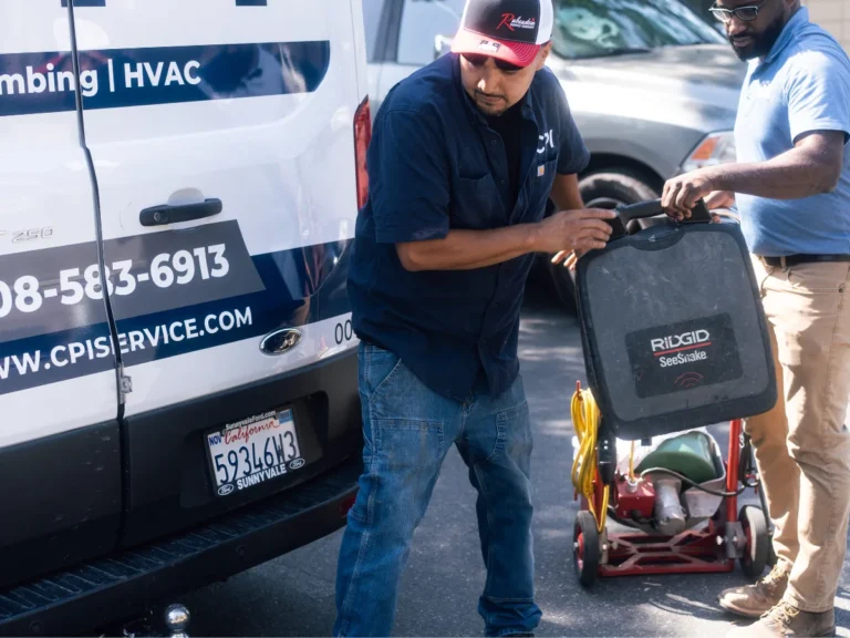 Emergency plumbing service