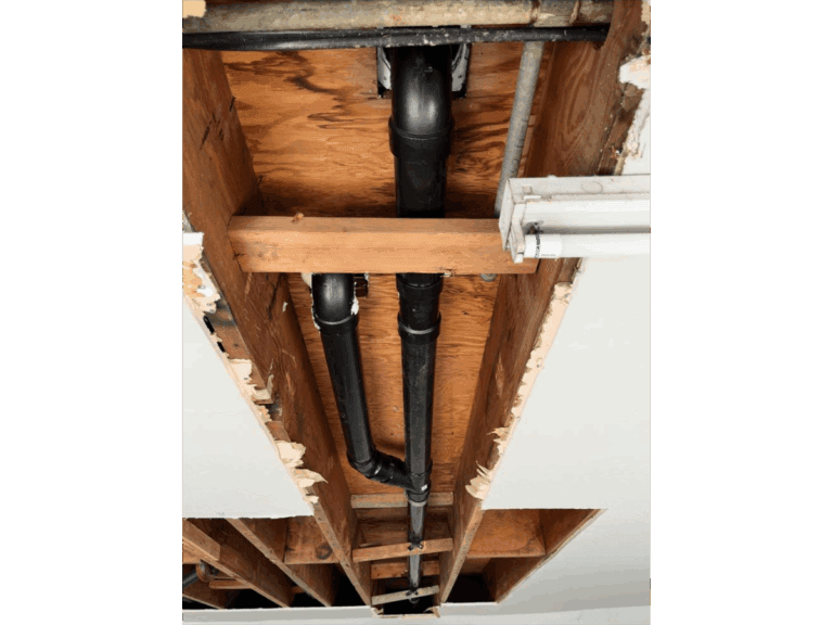 Ceiling Pipe